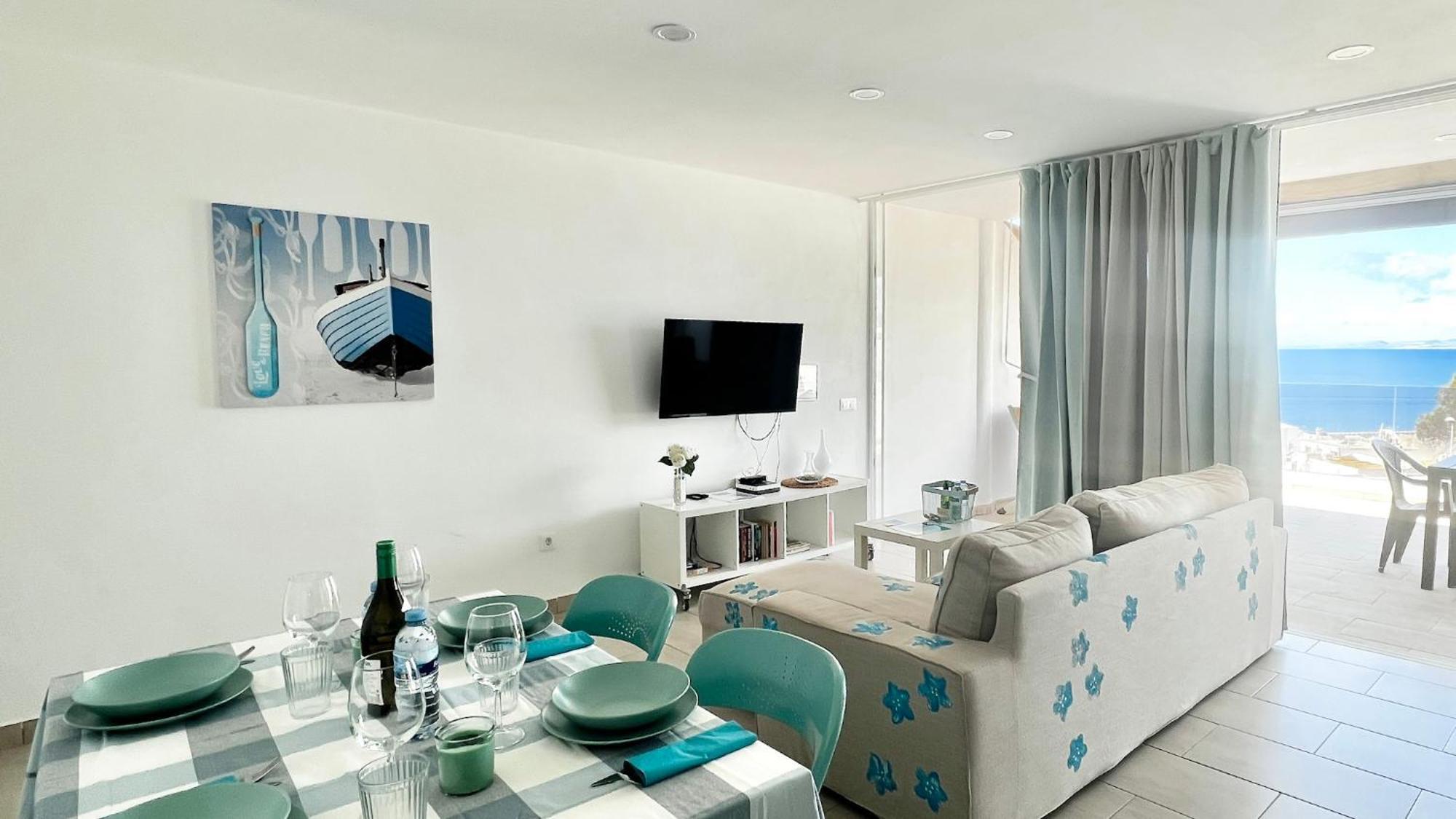 Arthouse Sea View - Acquamarina E Zaffiro Villa Puerto del Carmen  Exterior photo
