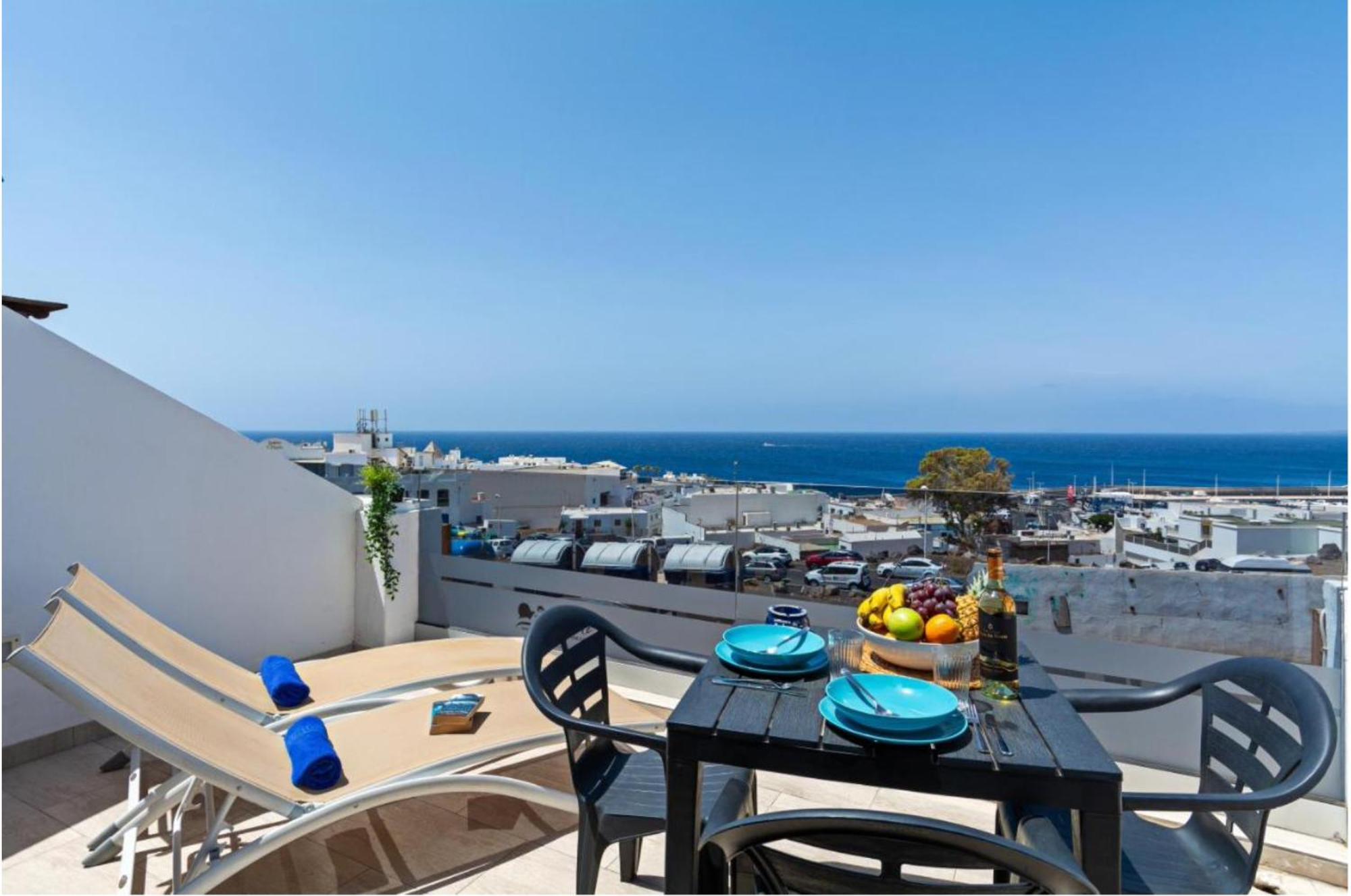 Arthouse Sea View - Acquamarina E Zaffiro Villa Puerto del Carmen  Exterior photo
