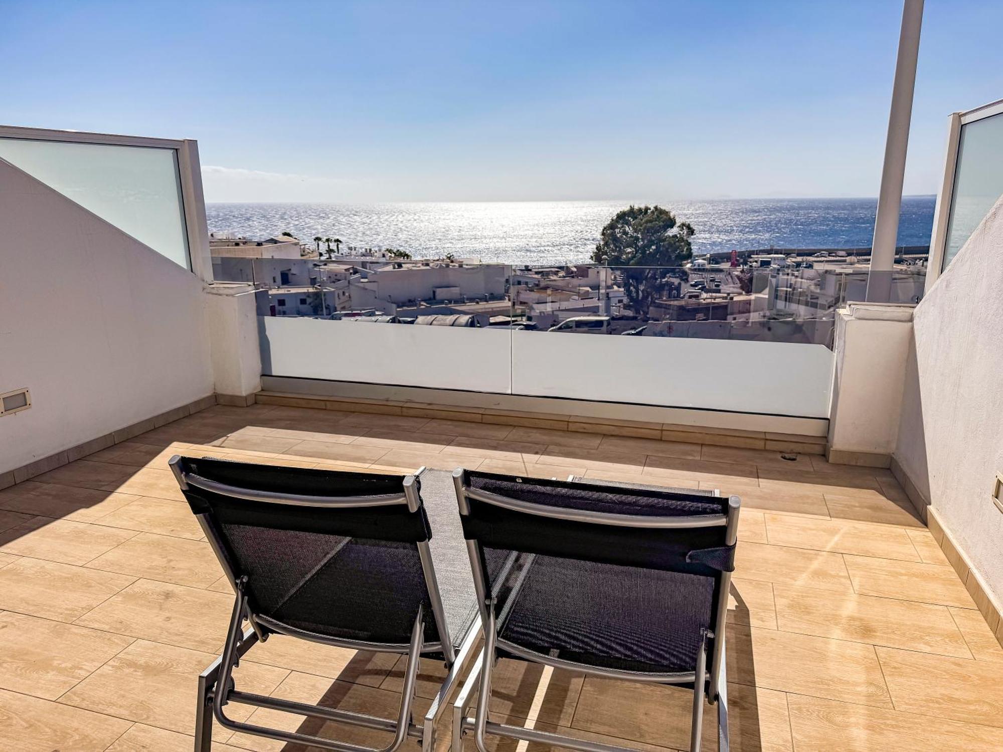 Arthouse Sea View - Acquamarina E Zaffiro Villa Puerto del Carmen  Exterior photo